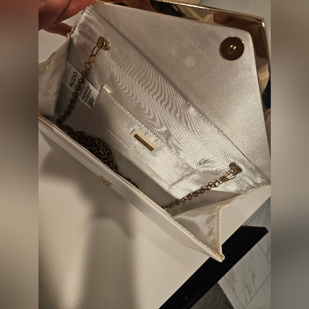 Aldo White and Gold Geometric Clutch - Picture 3 of 3